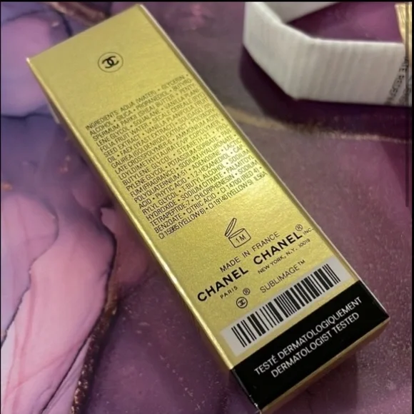 Chanel Sublimage L’essence Fondamentale Serum - Picture 2 of 2